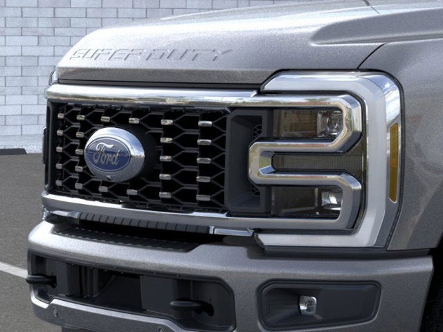 2026 Ford Super Duty F-350 DRW Platinum