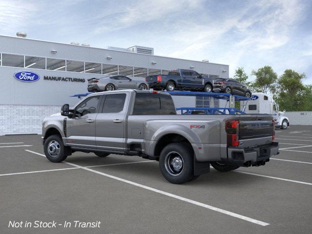 2026 Ford Super Duty F-350 DRW Platinum