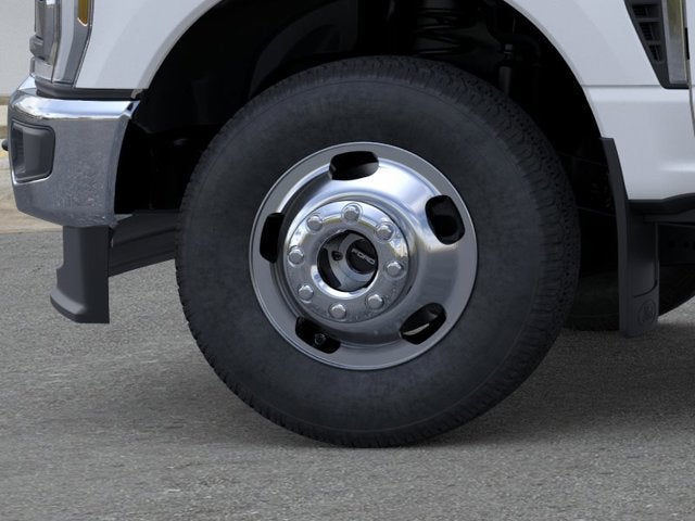 2026 Ford Super Duty F-350 DRW F-350® Lariat®