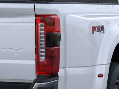 2026 Ford Super Duty F-350 DRW F-350® Lariat®