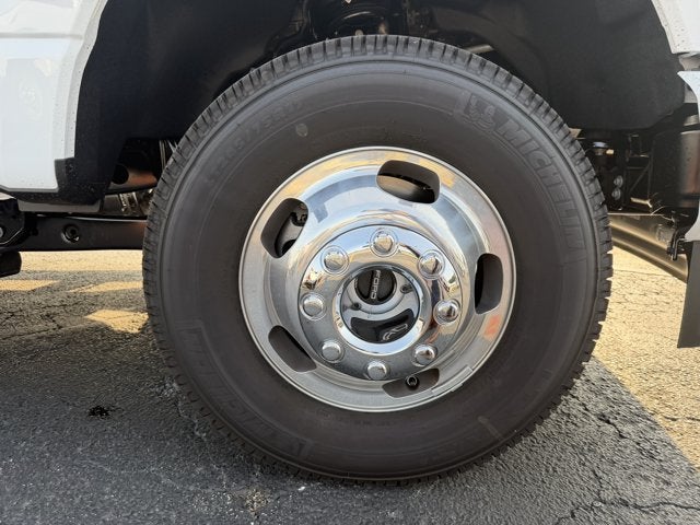 2026 Ford Super Duty F-350 DRW XL