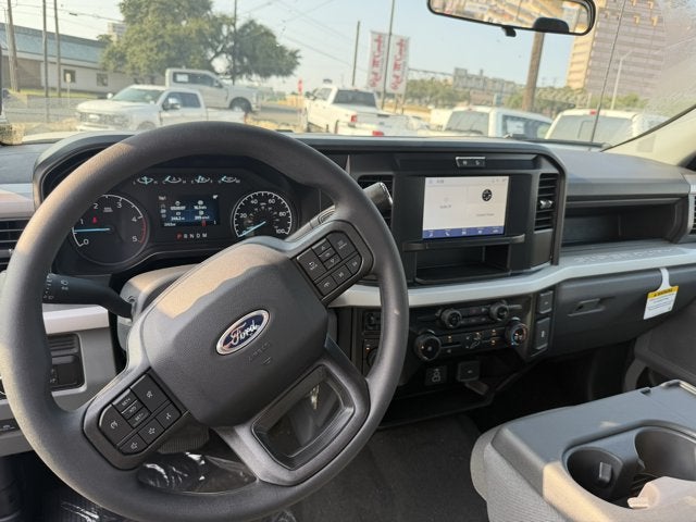 2026 Ford Super Duty F-350 DRW XL