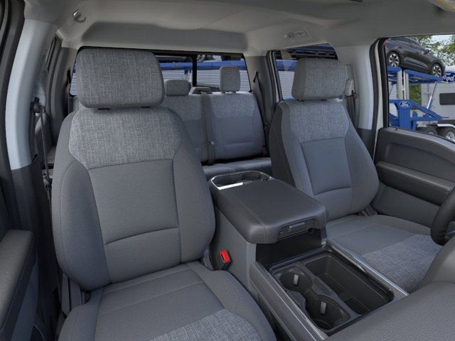 2026 Ford Super Duty F-350 DRW XLT