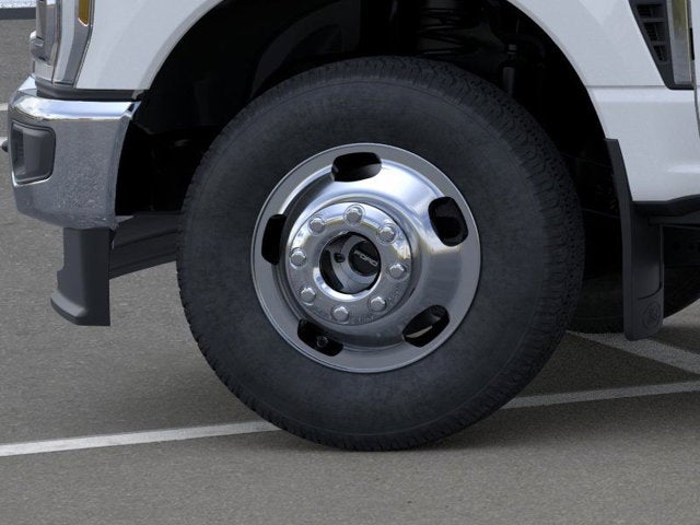 2026 Ford Super Duty F-350 DRW XLT