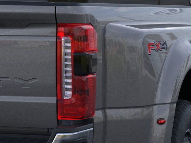 2026 Ford Super Duty F-350 DRW XLT