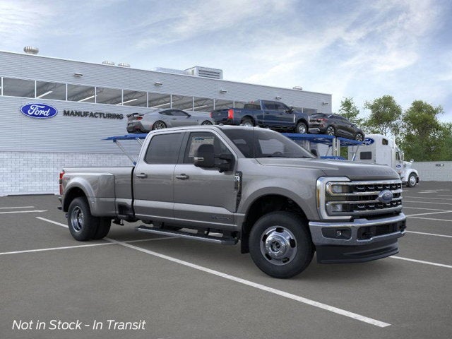 2026 Ford Super Duty F-350 DRW XLT