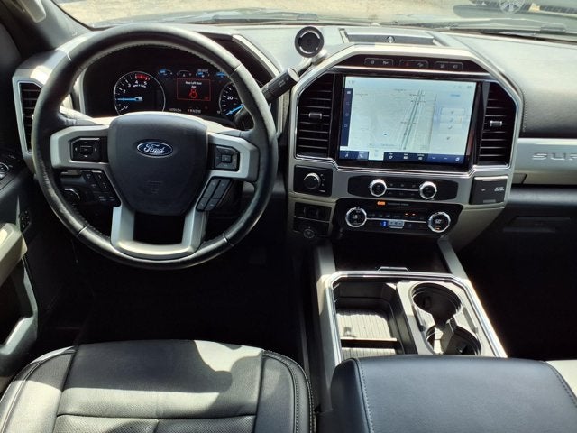 2022 Ford Super Duty F-350 DRW LARIAT