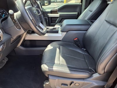 2022 Ford Super Duty F-350 DRW LARIAT