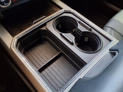 2022 Ford Super Duty F-350 DRW LARIAT
