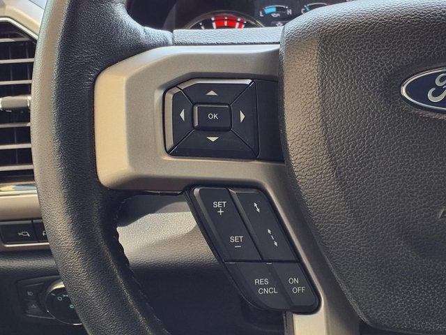 2022 Ford Super Duty F-350 DRW LARIAT