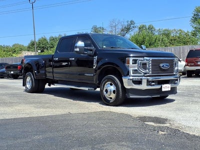2022 Ford Super Duty F-350 DRW LARIAT