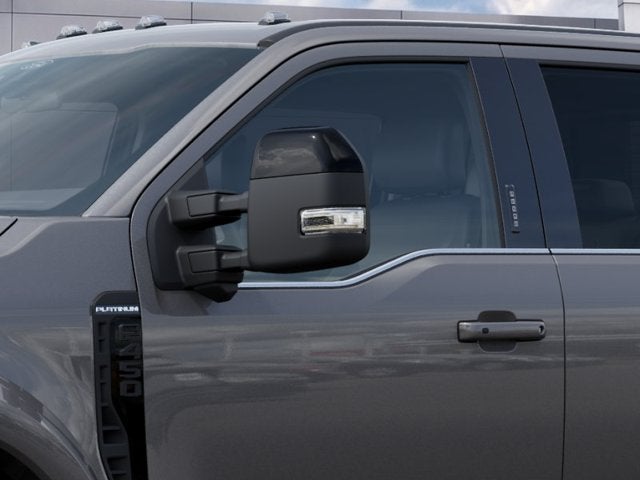 2027 Ford Super Duty F-450 DRW Platinum
