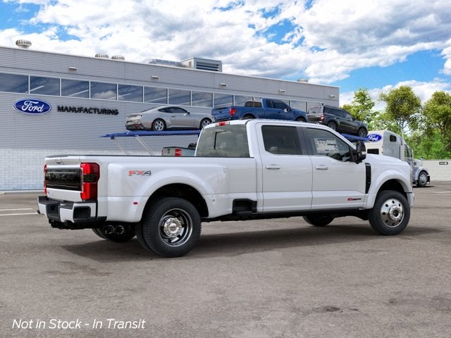 2027 Ford Super Duty F-450 DRW Platinum