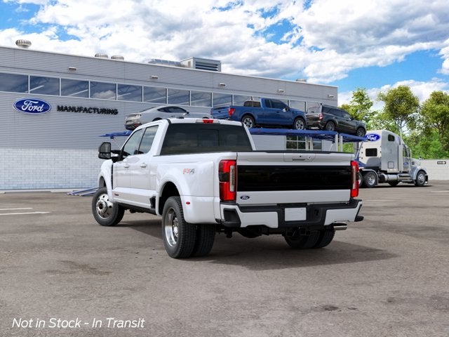 2027 Ford Super Duty F-450 DRW Platinum