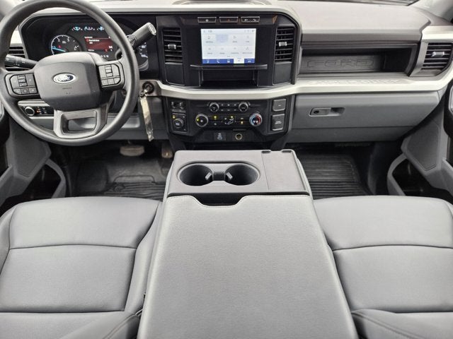 2024 Ford Super Duty F-450 DRW XL