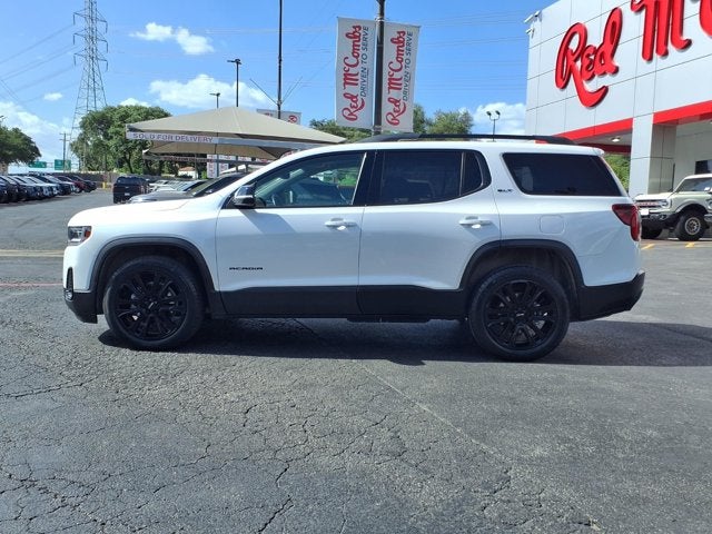 2023 GMC Acadia SLT