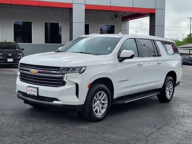 2024 Chevrolet Suburban LT