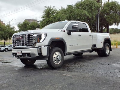 2025 GMC Sierra 3500HD Denali