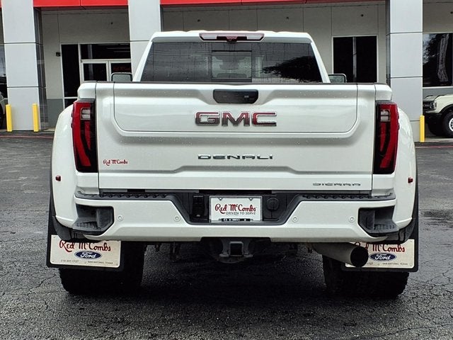 2025 GMC Sierra 3500HD Denali