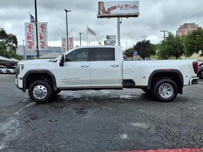 2025 GMC Sierra 3500HD Denali