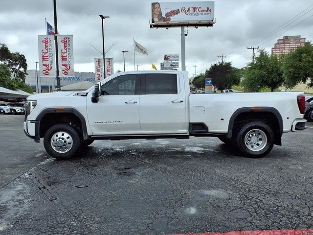 2025 GMC Sierra 3500HD Denali