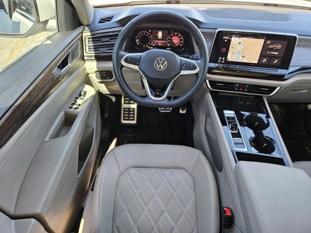 2025 Volkswagen Atlas 2.0T SEL Premium R-Line