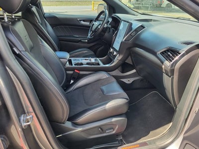 2022 Ford Edge ST