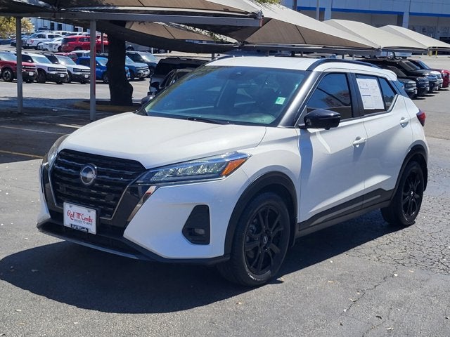 2023 Nissan Kicks SR