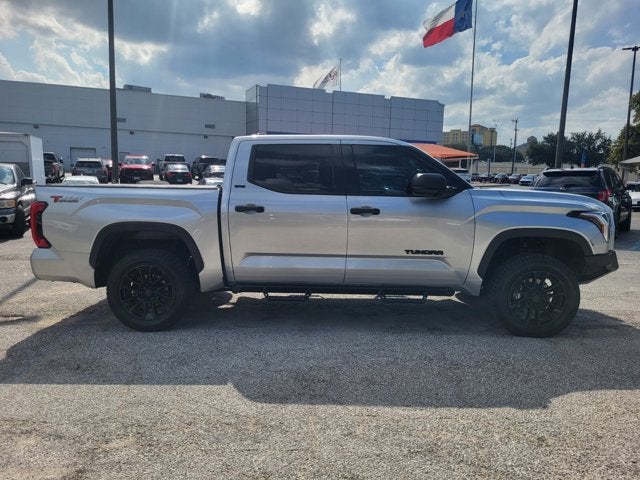 2023 Toyota Tundra 4WD SR5