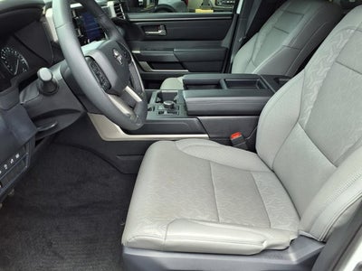 2025 Toyota Tundra 4WD SR5