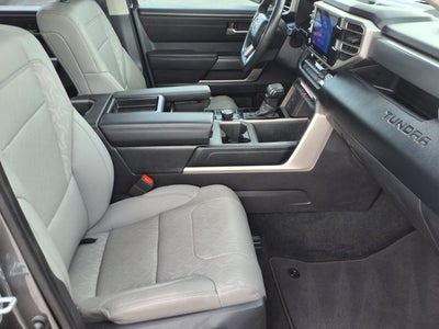 2024 Toyota Tundra 4WD SR5