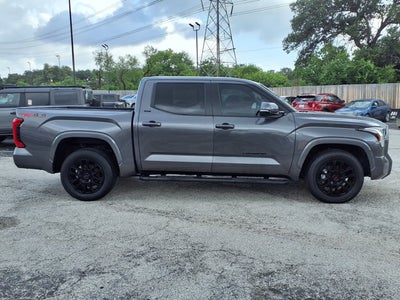 2024 Toyota Tundra 4WD SR5
