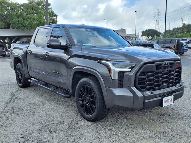 2024 Toyota Tundra 4WD SR5