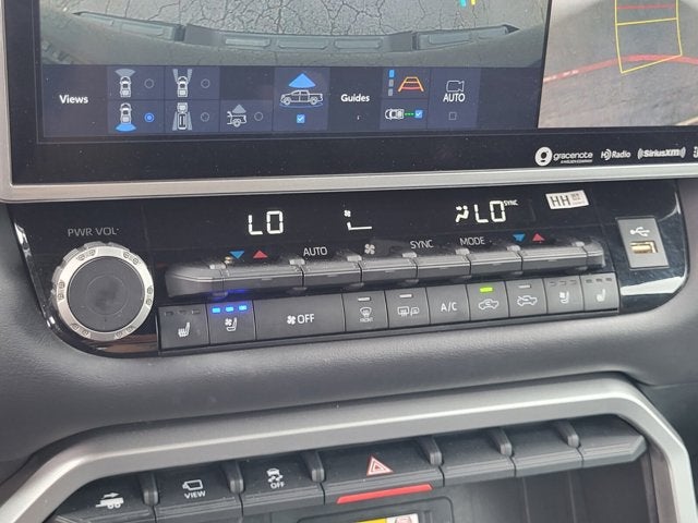 2023 Toyota Tundra 4WD Platinum