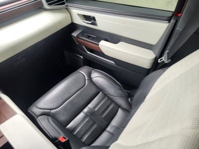 2024 Toyota Sequoia Capstone