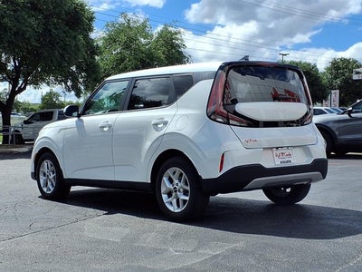 2023 Kia Soul LX