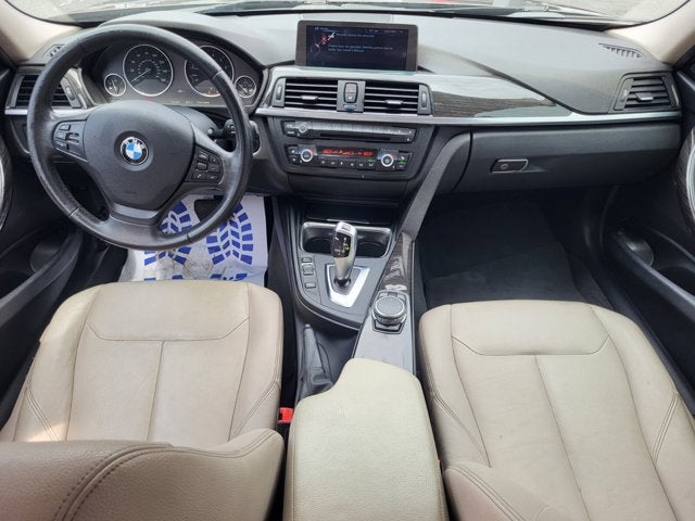 2015 BMW 3 Series 320i