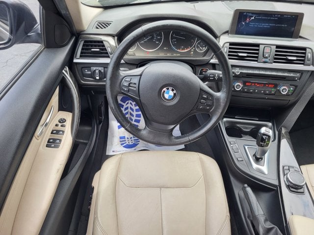 2015 BMW 3 Series 320i