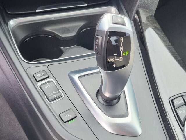 2015 BMW 3 Series 320i