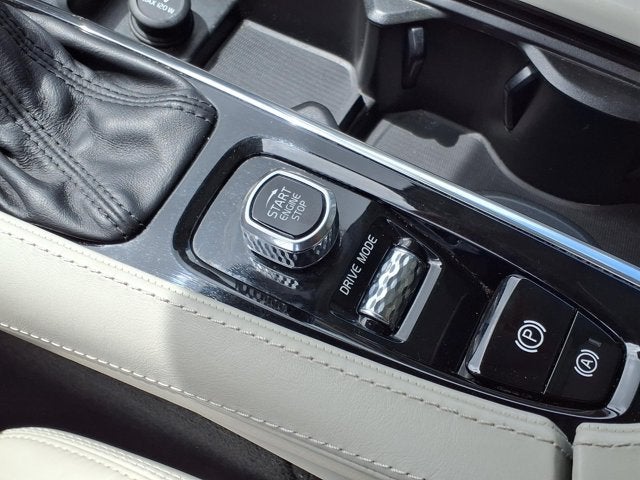 2020 Volvo XC90 Inscription