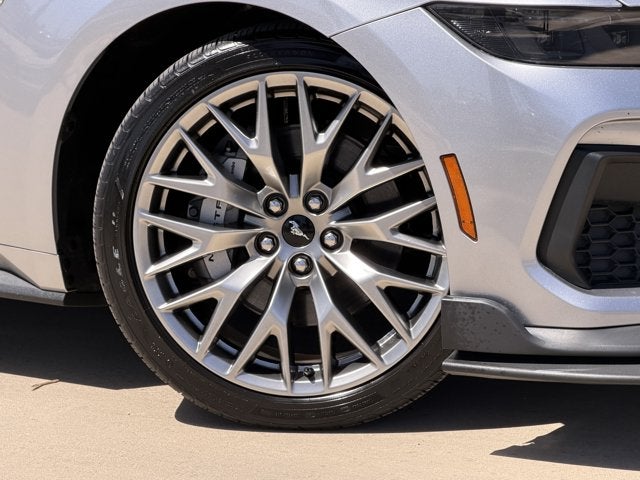 2025 Ford Mustang Base