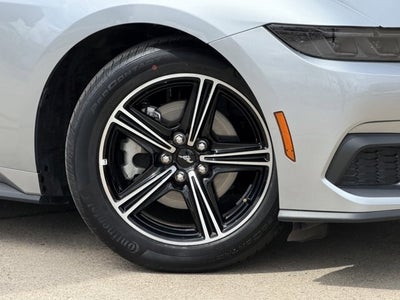 2025 Ford Mustang Base