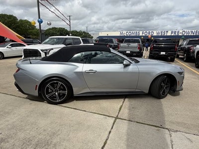 2025 Ford Mustang Base