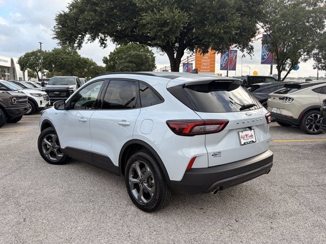 2025 Ford Escape ST-Line Select