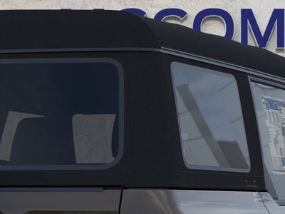 2025 Ford Bronco Standard
