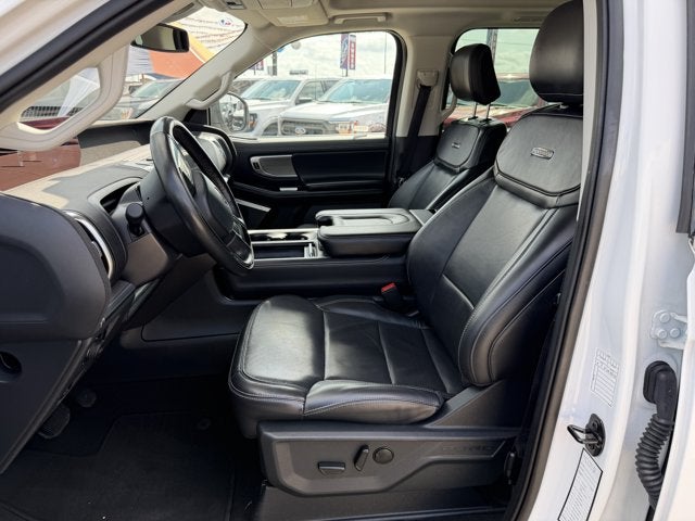 2025 Ford Expedition Platinum®