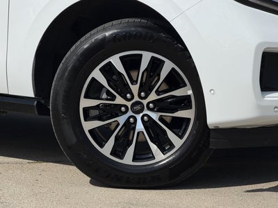 2025 Ford Expedition Platinum®