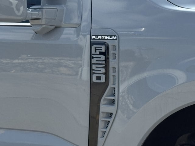 2024 Ford Super Duty F-250 SRW Platinum