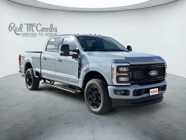2027 Ford Super Duty F-250 SRW F-250® Lariat®