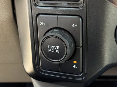 2026 Ford Super Duty F-250 SRW Platinum PRO Shop Custom